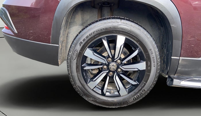 2020 MG HECTOR PLUS SHARP 2.0 DIESEL TURBO MT 6-STR, Diesel, Manual, 35,418 km, Right Rear Wheel