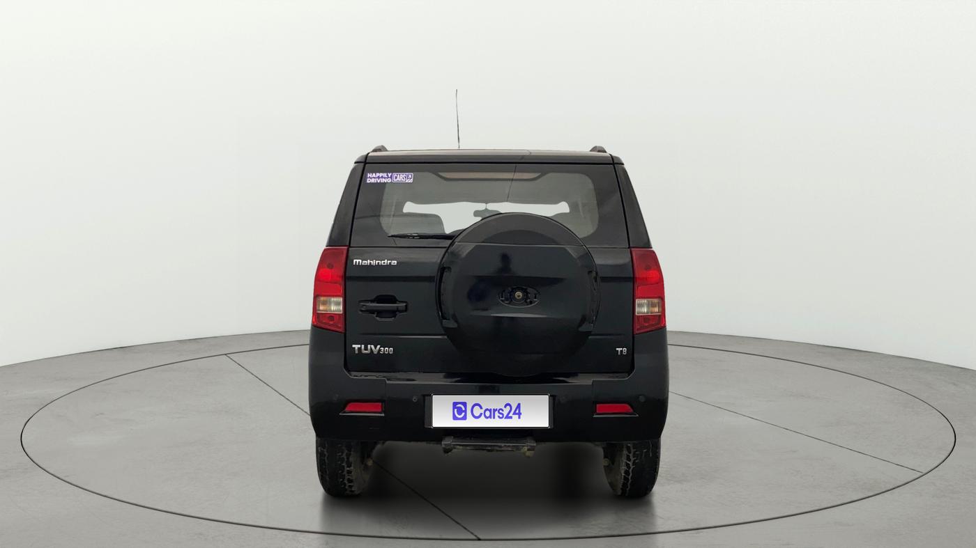 2016 Mahindra TUV300 T8, Diesel, Manual, 1,26,142 km, Back/Rear