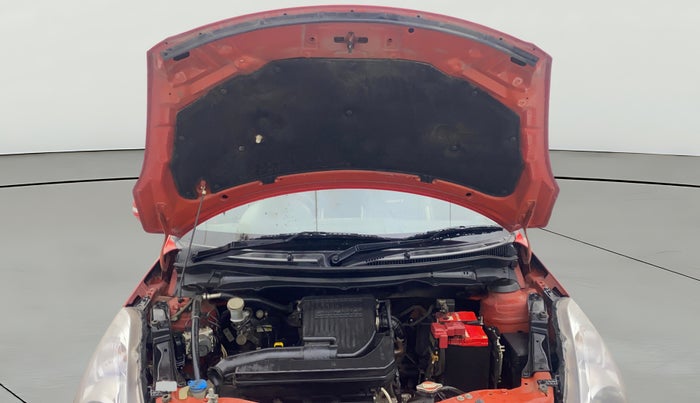 2017 Maruti Swift VXI O, Petrol, Manual, 37,272 km, Open Bonet