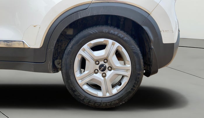 2022 KIA SONET HTK PLUS 1.2, Petrol, Manual, 25,583 km, Left Rear Wheel