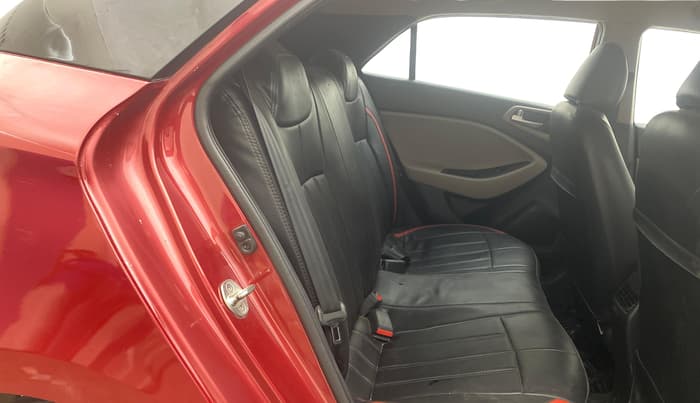2019 Hyundai Elite i20 SPORTZ PLUS 1.2, Petrol, Manual, 69,425 km, Right Side Rear Door Cabin