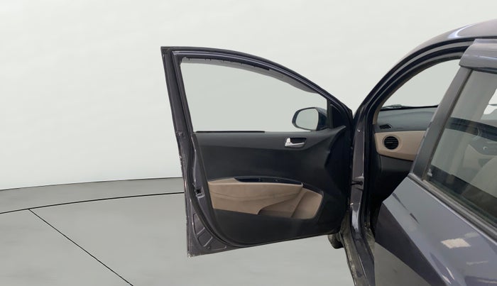 2018 Hyundai Xcent SX 1.2, CNG, Manual, 1,33,725 km, LHS Front Door