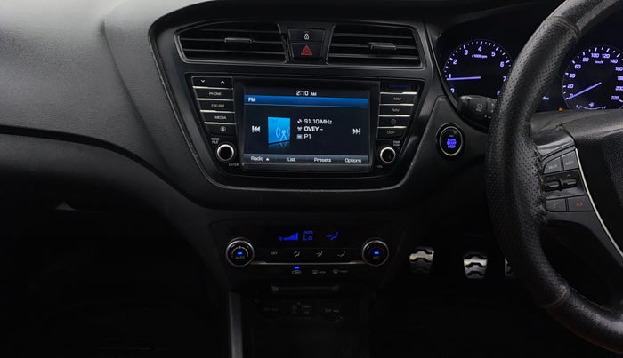 2015 Hyundai i20 Active 1.2 SX, Petrol, Manual, 1,00,190 km, Air Conditioner