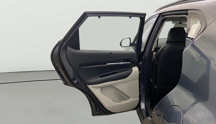 2021 KIA SONET HTX 1.0 IMT, Petrol, Manual, 38,938 km, LHS Rear Door