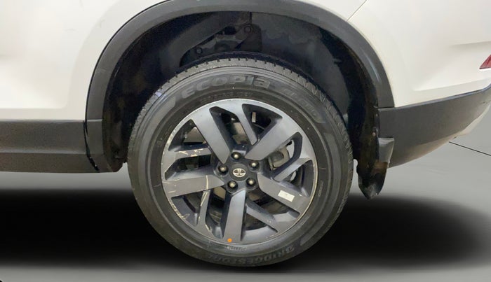 2022 Tata Safari XZ PLUS GOLD, Diesel, Manual, 47,279 km, Left Rear Wheel
