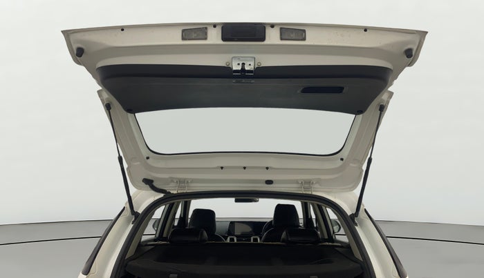 2020 KIA SONET HTX 1.0 IMT, Petrol, Manual, 17,258 km, Boot Door Open