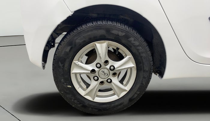 2016 Hyundai Eon ERA +, Petrol, Manual, 32,471 km, Right Rear Wheel