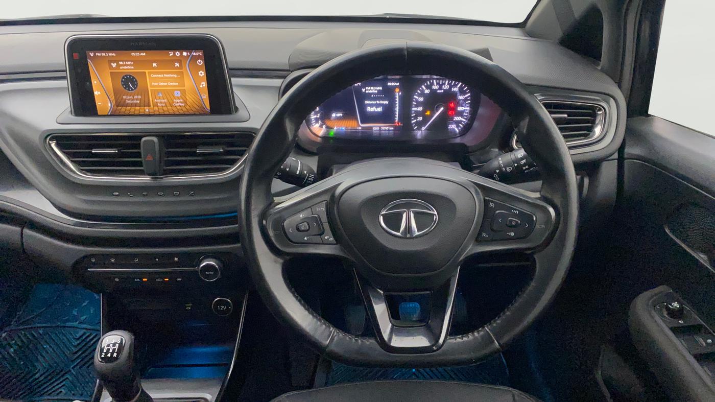 2021 Tata ALTROZ XZ PLUS PETROL DARK EDITION, Petrol, Manual, 71,563 km, Steering Wheel Close Up