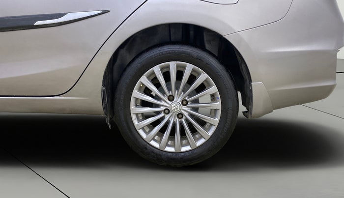 2017 Maruti Ciaz ALPHA 1.4 PETROL, Petrol, Manual, 49,903 km, Left Rear Wheel