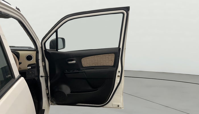 2018 Maruti Wagon R 1.0 VXI AMT, Petrol, Automatic, 30,520 km, RHS Front Door
