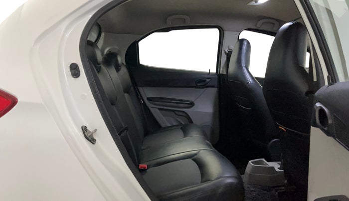 2018 Tata Tiago XM PETROL, Petrol, Manual, 58,580 km, Right Side Rear Door Cabin