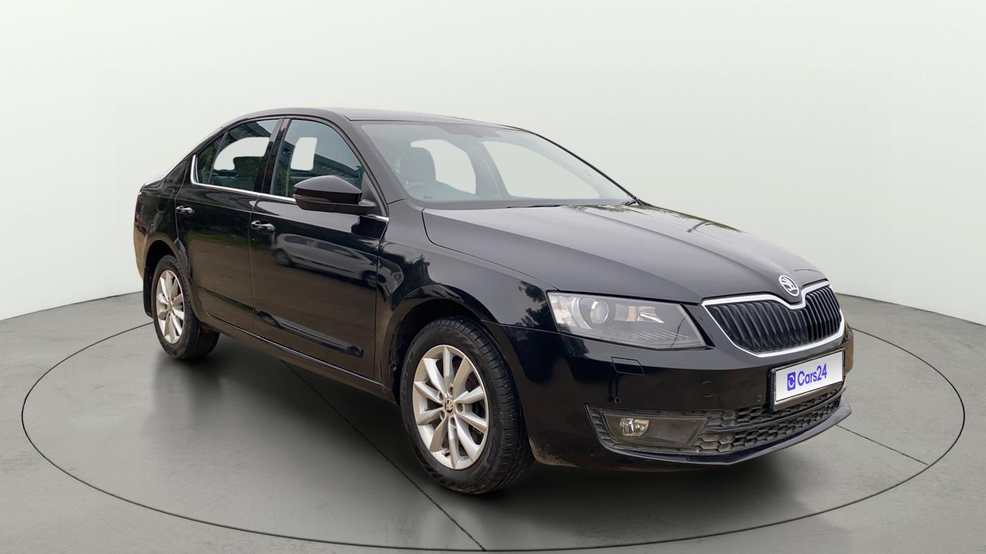 2014 Skoda Octavia ELEGANCE 1.8 TSI AT, Petrol, Automatic, 89,206 km, Right Front Diagonal