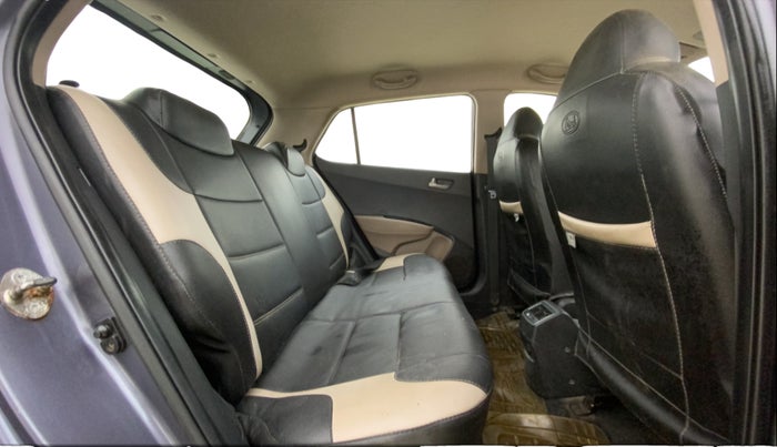 2014 Hyundai Grand i10 SPORTZ 1.2 KAPPA VTVT, Petrol, Manual, 99,652 km, Right Side Rear Door Cabin