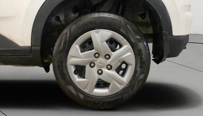 2021 Hyundai VENUE S 1.2, Petrol, Manual, 90,532 km, Left Rear Wheel