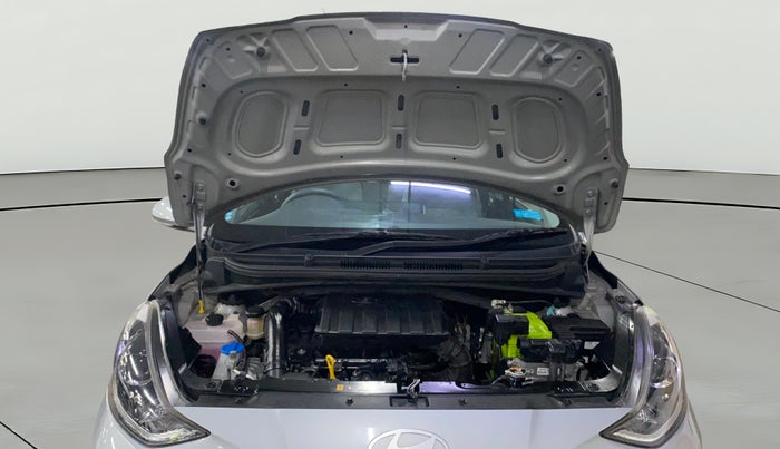 2023 Hyundai GRAND I10 NIOS SPORTZ EXECUTIVE AMT 1.2 KAPPA VTVT, Petrol, Automatic, 5,084 km, Open Bonet