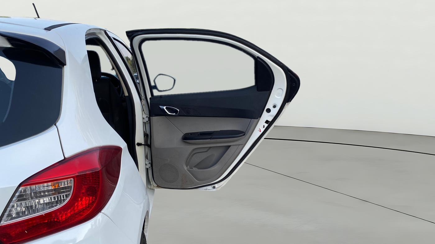 2019 Tata Tiago XZ PLUS PETROL, CNG, Manual, 1,02,379 km, RHS Rear Door