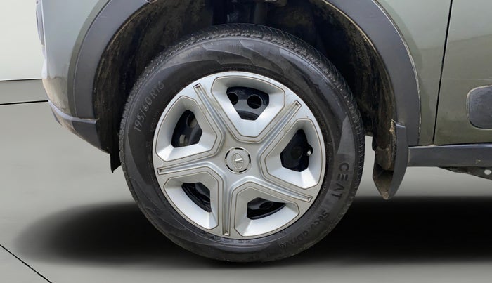 2021 Tata NEXON XM SUNROOF PETROL, Petrol, Manual, 55,017 km, Left Front Wheel