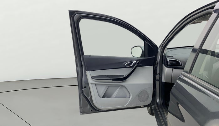 2020 Tata Tiago XZ PETROL, Petrol, Manual, 34,406 km, LHS Front Door