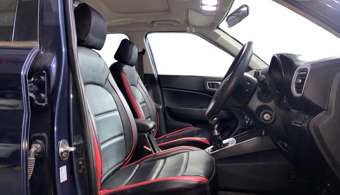 2021 Hyundai VENUE SX 1.0 TURBO, Petrol, Manual, 35,395 km, Right Side Front Door Cabin