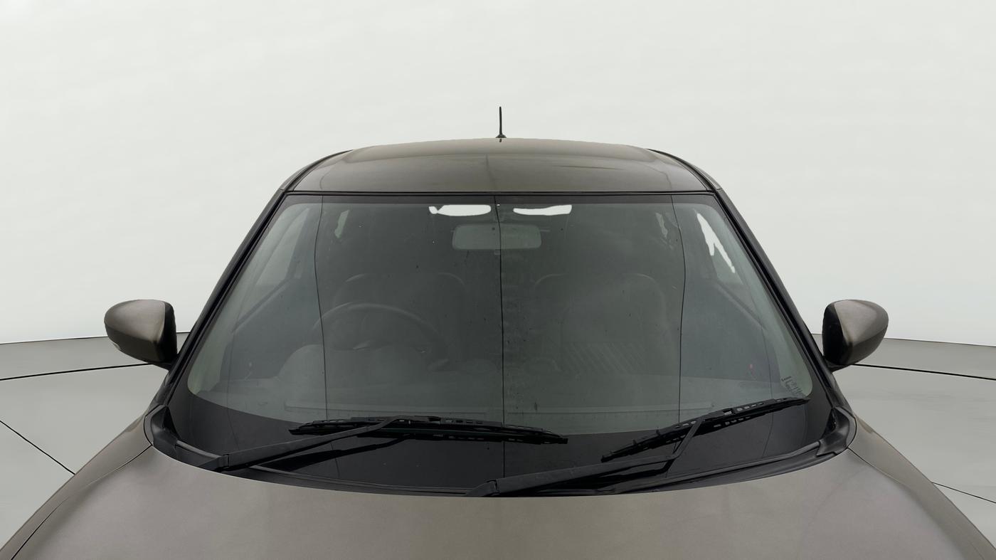 2023 Maruti Swift ZXI, Petrol, Manual, 50,854 km, Front Windshield