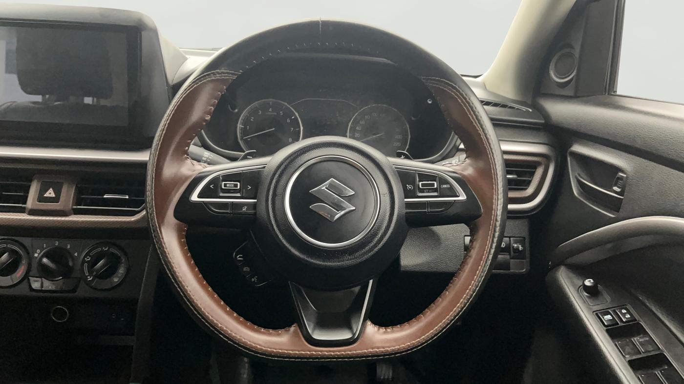 2024 Maruti BREZZA LXI, Petrol, Manual, 18,913 km, Steering Wheel Close Up