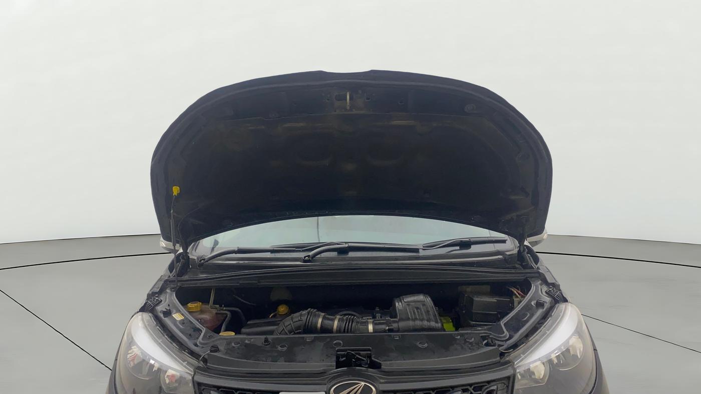 2018 Mahindra MARAZZO M2 7STR, Diesel, Manual, 1,13,503 km, Open Bonet
