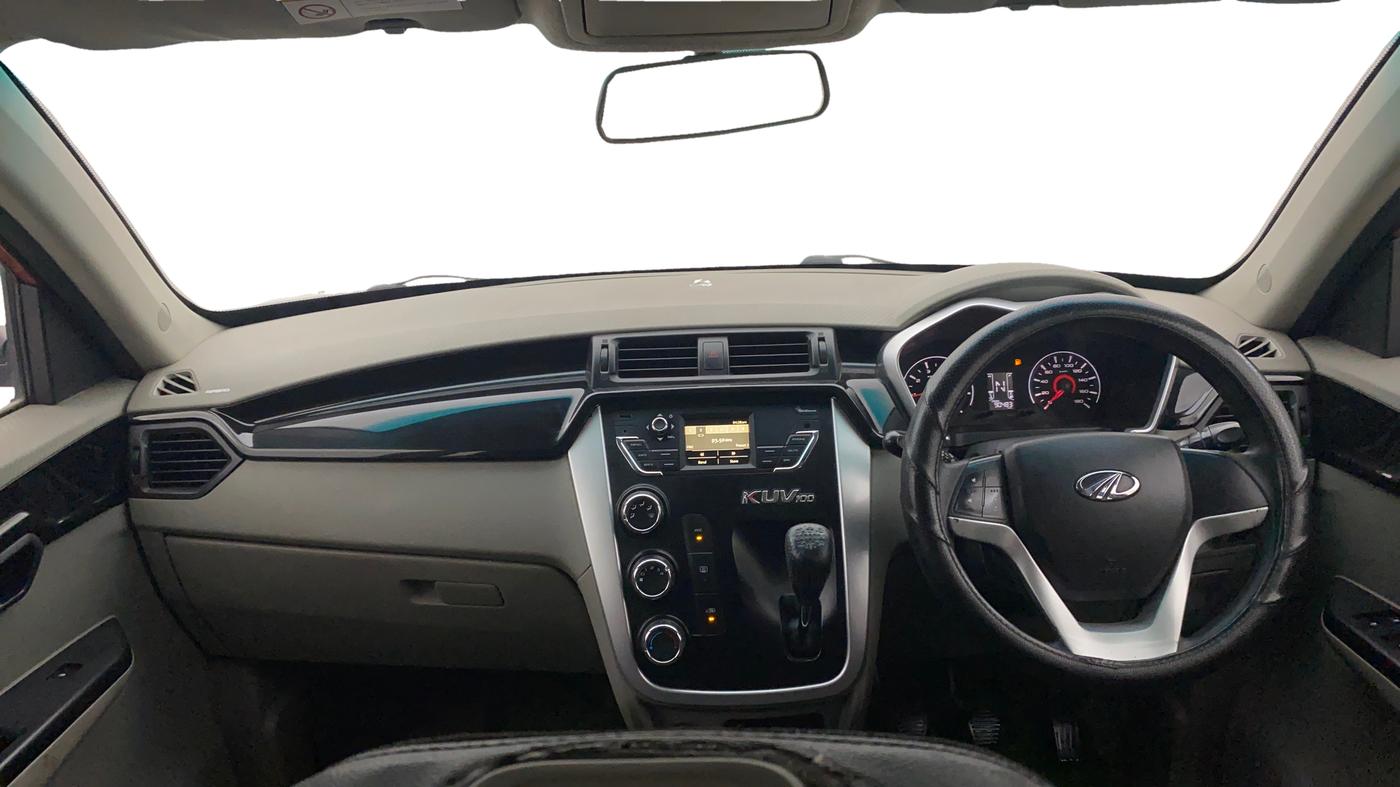 2016 Mahindra Kuv100 K8 D 6 STR, Diesel, Manual, 90,515 km, Dashboard
