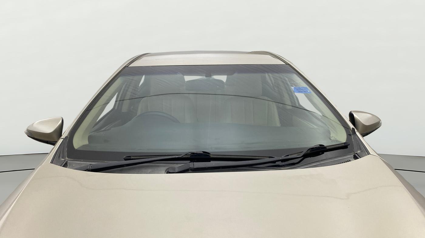 2015 Toyota Corolla Altis G CVT PETROL, Petrol, Automatic, 84,986 km, Front Windshield