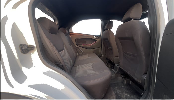 2018 Ford FREESTYLE TITANIUM PLUS 1.5 DIESEL, Diesel, Manual, 70,086 km, Right Side Rear Door Cabin