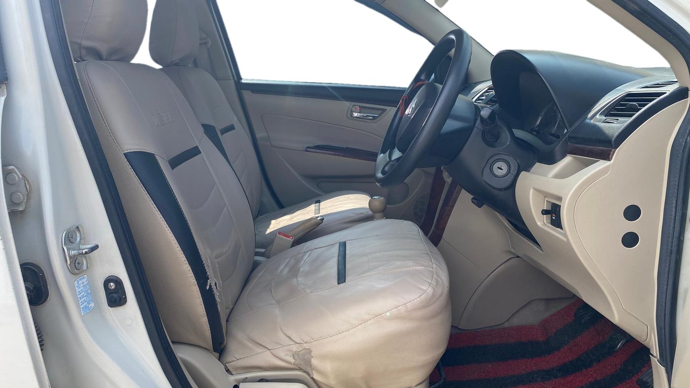 2014 Maruti Swift Dzire VDI, Diesel, Manual, 76,248 km, Right Side Front Door Cabin
