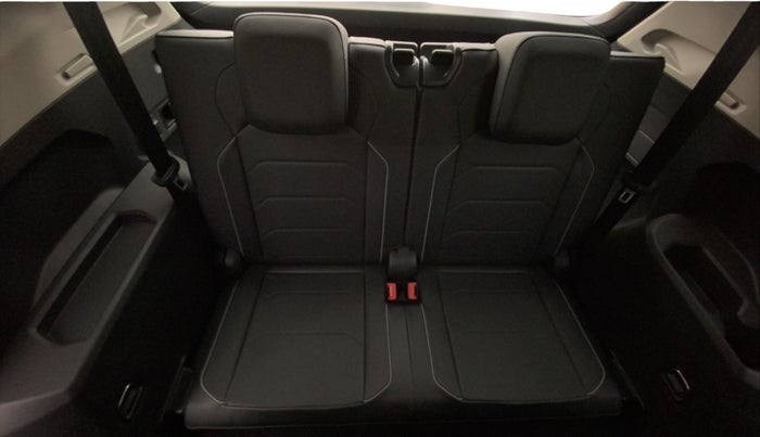 2020 Volkswagen TIGUAN ALL SPACE 2.0 TSI, Petrol, Automatic, 36,059 km, Third Seat Row ( optional )