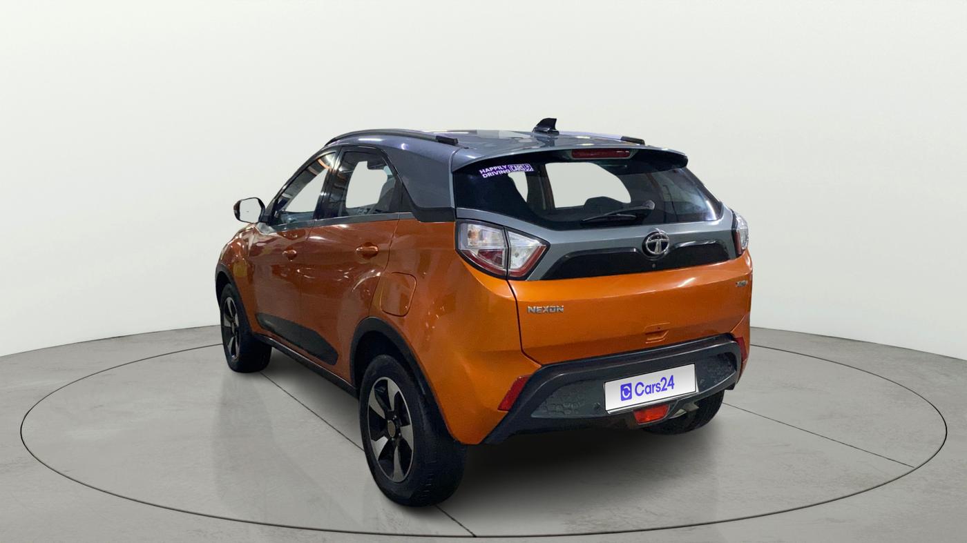 2018 Tata NEXON XZA PLUS PETROL DUAL TONE, Petrol, Automatic, 81,203 km, Left Back Diagonal