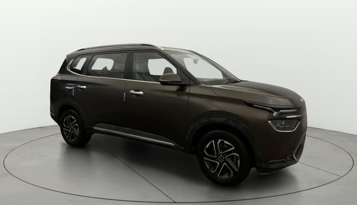 2022 KIA CARENS LUXURY PLUS 1.4 PETROL 7 STR, Petrol, Manual, 37,223 km, Right Front Diagonal