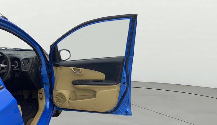 2014 Honda Brio VX MT, Petrol, Manual, 22,860 km, RHS Front Door