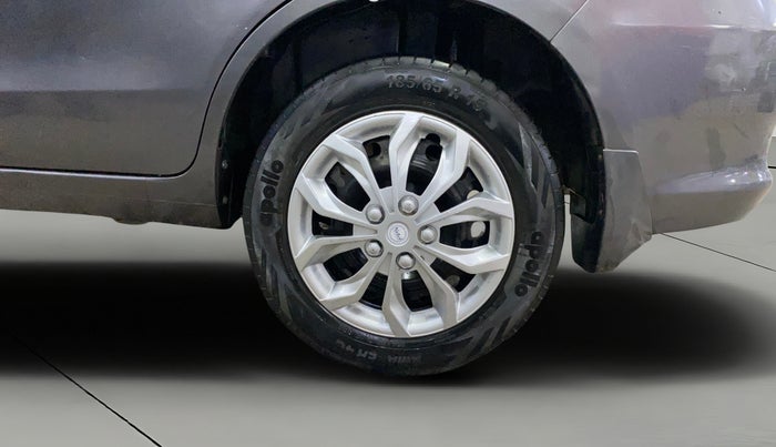 2017 Maruti Ertiga VDI SHVS, Diesel, Manual, 76,803 km, Left Rear Wheel