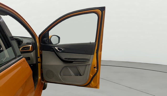 2017 Tata Tiago XZA PETROL, Petrol, Automatic, 67,674 km, RHS Front Door