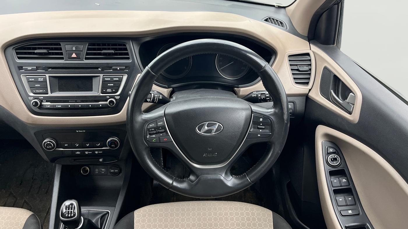 2014 Hyundai Elite i20 ASTA 1.4 CRDI, Diesel, Manual, 46,376 km, Steering Wheel Close Up