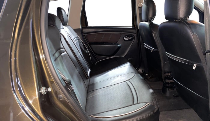 2021 Renault Duster RXZ 1.5 PETROL MT, Petrol, Manual, 85,624 km, Right Side Rear Door Cabin