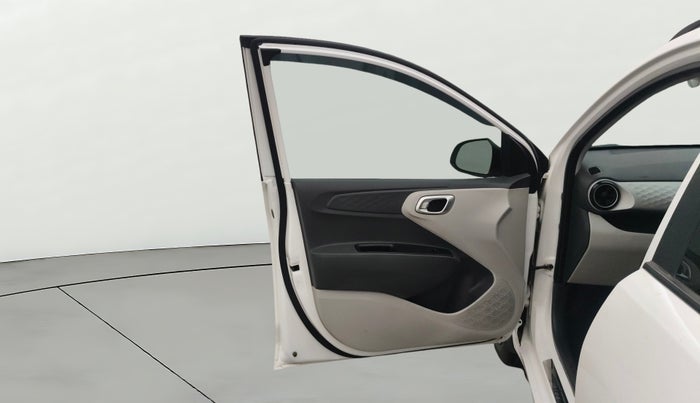 2023 Hyundai GRAND I10 NIOS SPORTZ 1.2 KAPPA VTVT CNG, CNG, Manual, 41,081 km, LHS Front Door