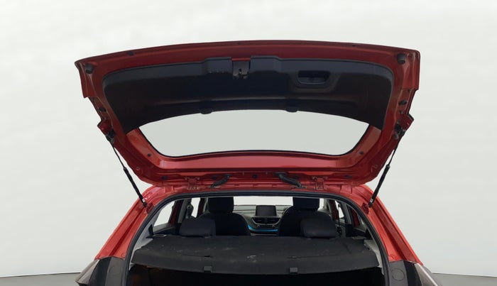 2020 Tata ALTROZ XZ PETROL, Petrol, Manual, 43,628 km, Boot Door Open