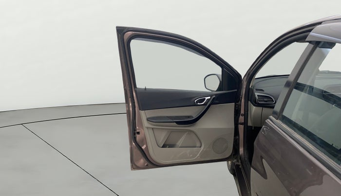 2018 Tata Tiago XZ PETROL, Petrol, Manual, 40,308 km, LHS Front Door