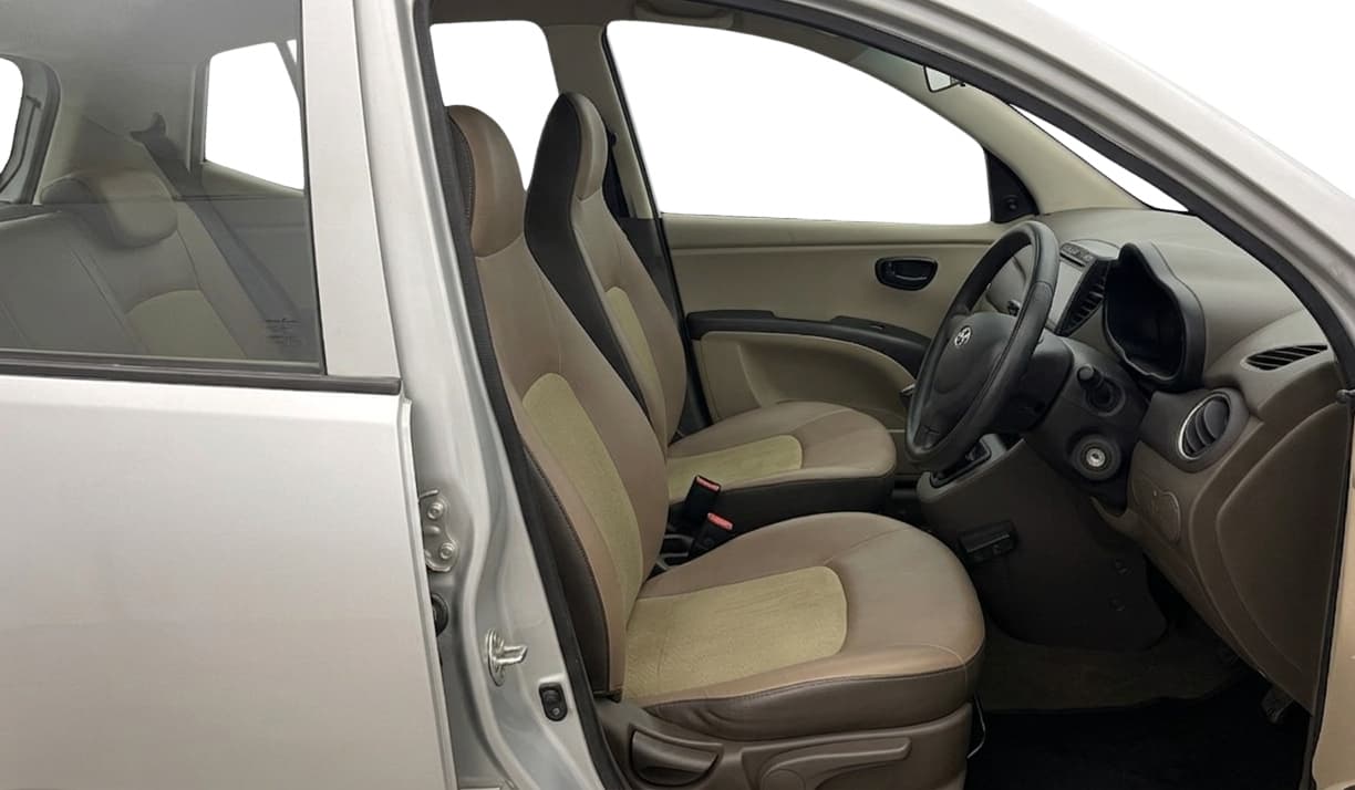 2016 Hyundai i10 MAGNA 1.2, Petrol, Manual, 65,737 km, Right Side Front Door Cabin