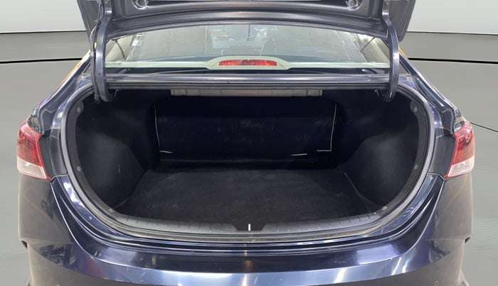 2022 Hyundai Verna SX (O)1.5 MPi, Petrol, Manual, 39,191 km, Boot Open Zoomed View