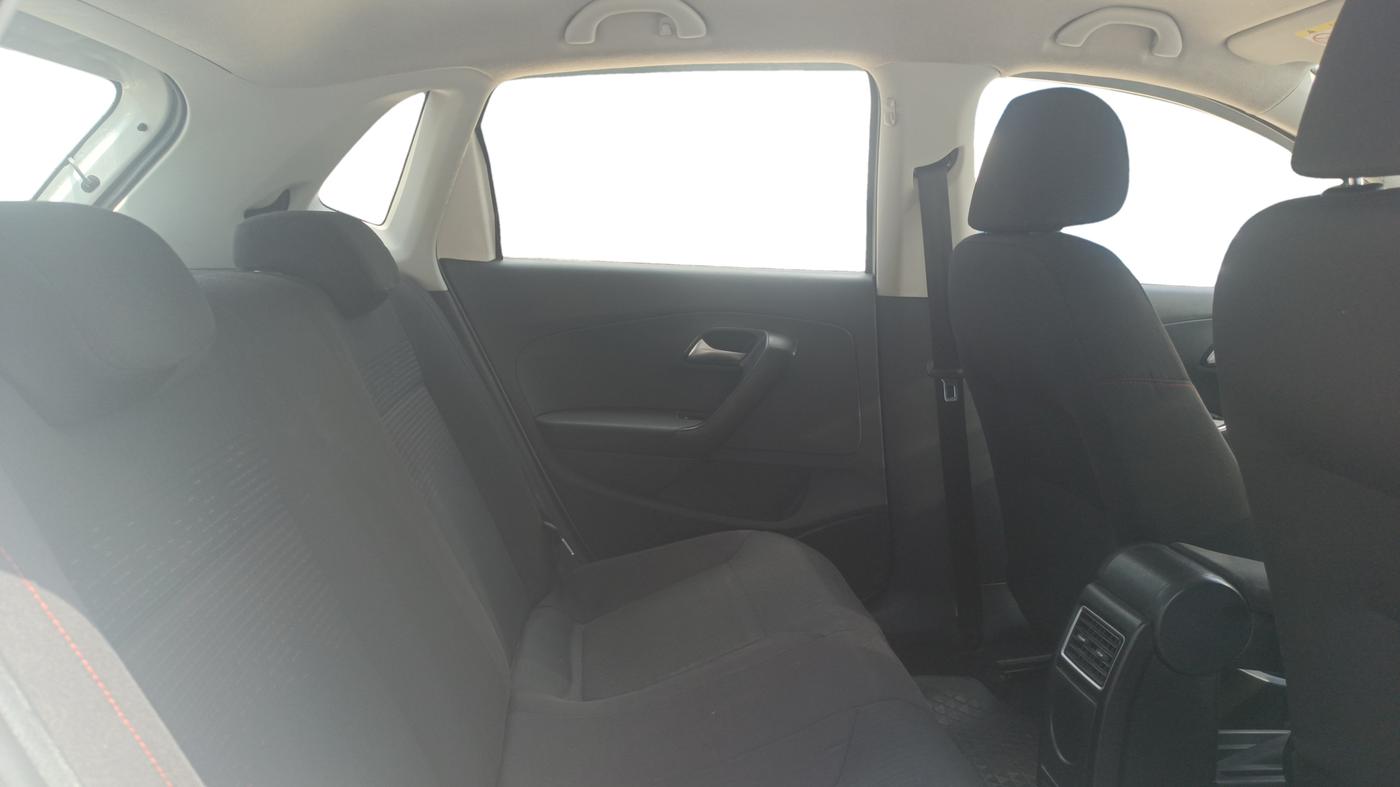 2019 Volkswagen Polo HIGHLINE PLUS 1.5 16 ALLOY, Diesel, Manual, 91,371 km, Right Side Rear Door Cabin