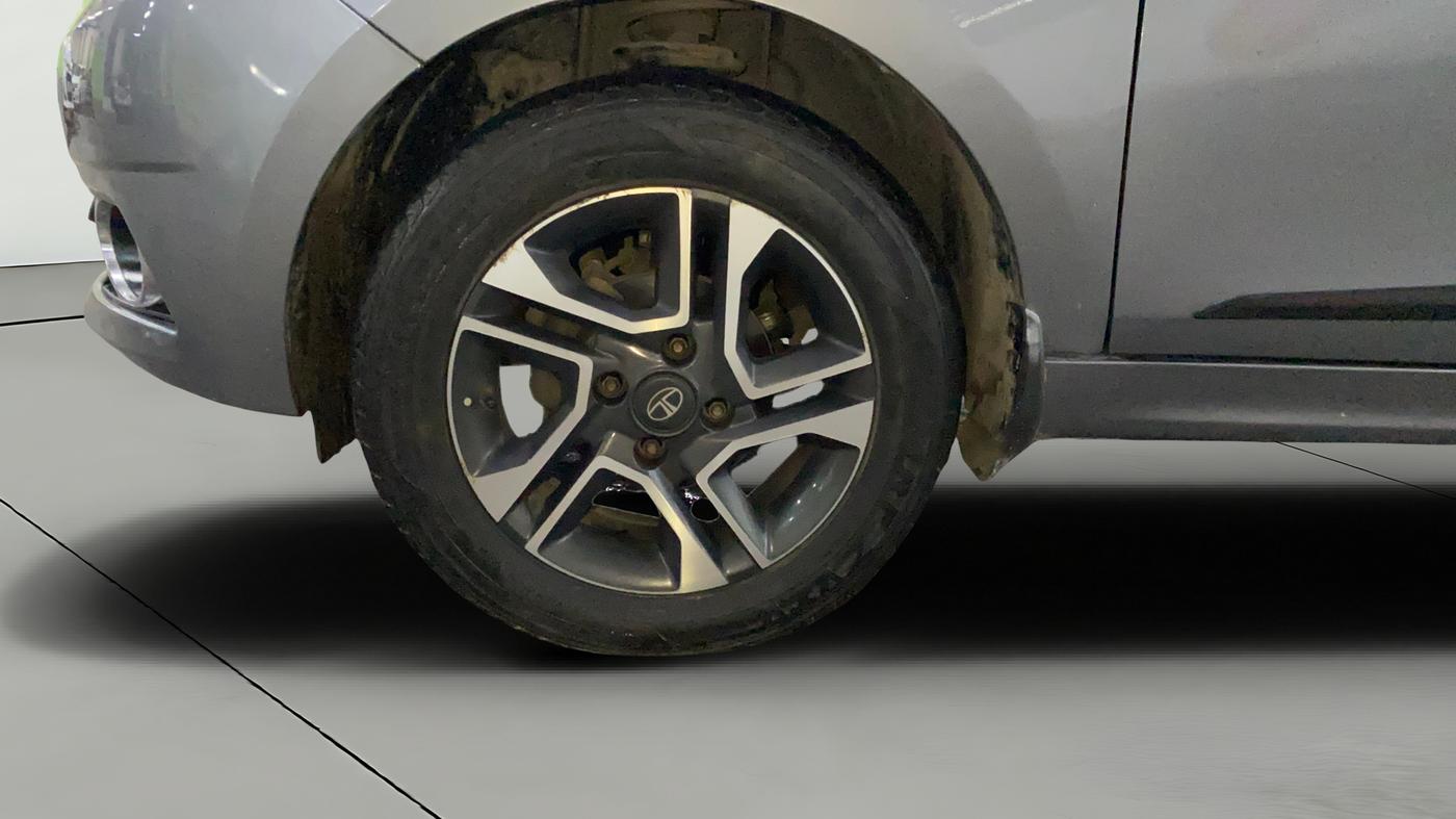 2019 Tata Tiago XZ PLUS PETROL, CNG, Manual, 63,290 km, Left Front Wheel