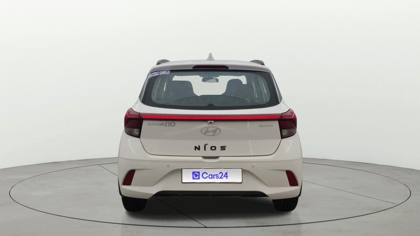 2025 Hyundai GRAND I10 NIOS SPORTZ 1.2 KAPPA VTVT, Petrol, Manual, 925 km, Back/Rear