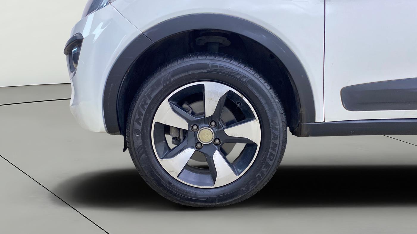 2017 Tata NEXON XZ PLUS PETROL, Petrol, Manual, 86,660 km, Left Front Wheel