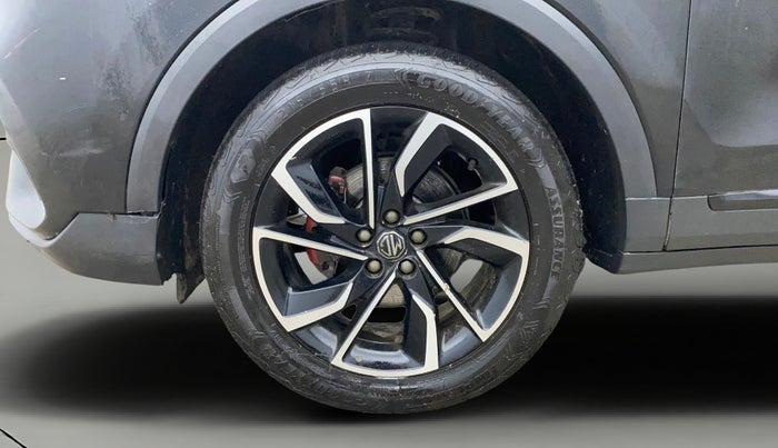 2023 MG ASTOR SAVVY 1.3 TURBO AT S RED, Petrol, Automatic, 32,722 km, Left Front Wheel