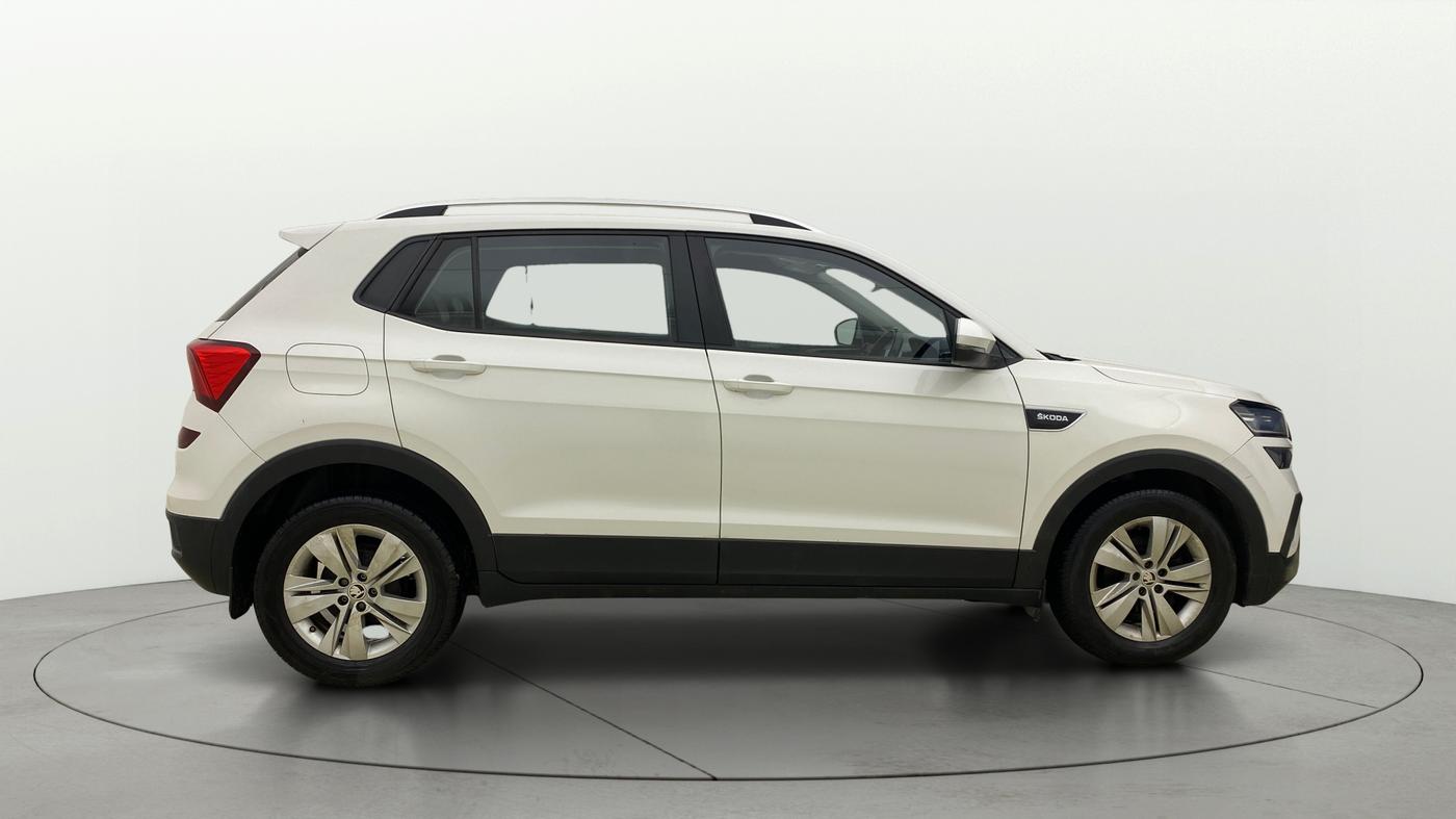 2023 Skoda KUSHAQ AMBITION 1.0L TSI MT, Petrol, Manual, 44,672 km, Right Side View