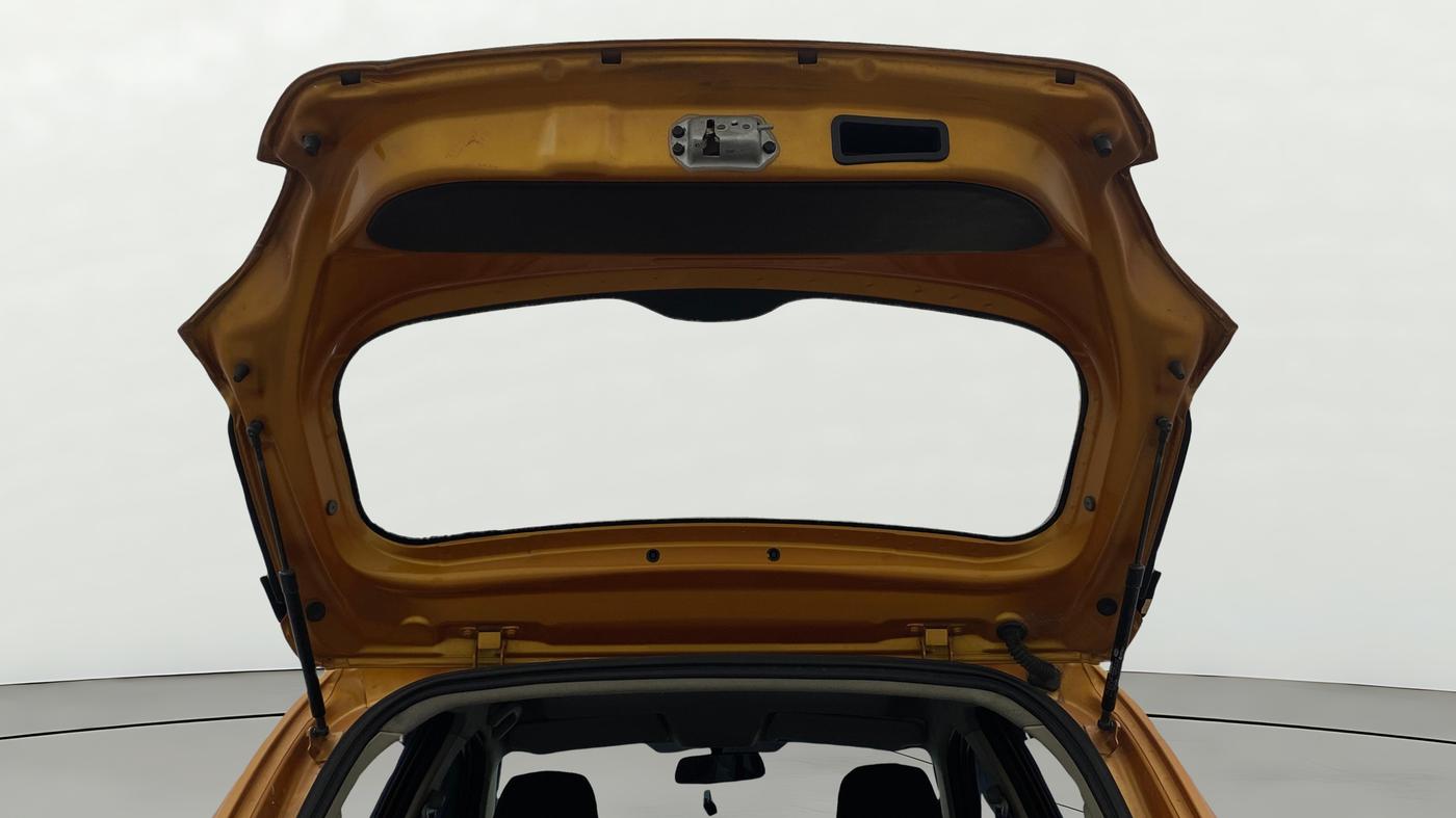 2016 Tata Tiago XT PETROL, Petrol, Manual, 89,738 km, Boot Door Open